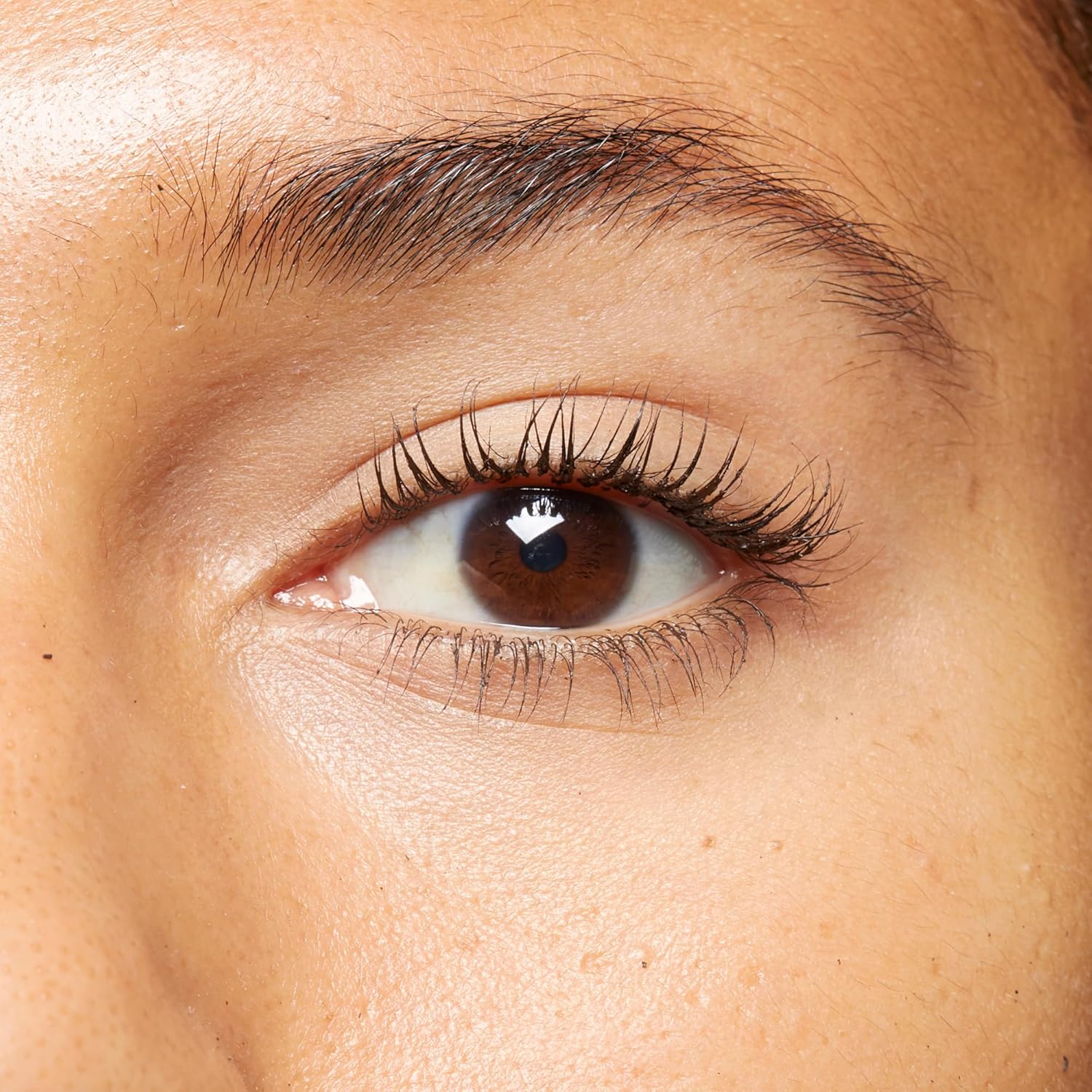 No7 Stay Perfect Mascara – Smudge-Free, Long-Lasting Volume Up to 24 Hours with Straight Brush – Rain & Tear-Proof (7ml) - Image 4