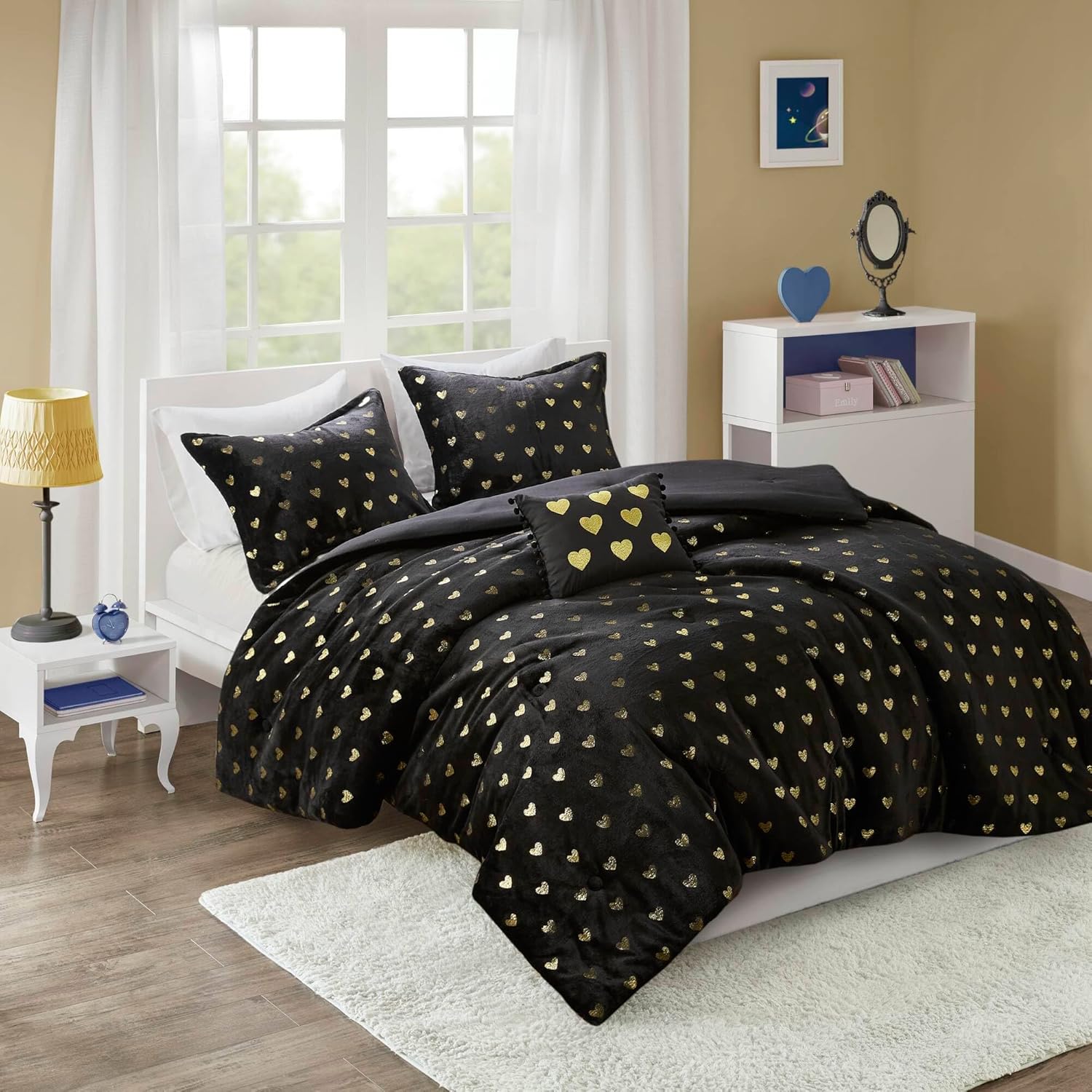 CHARMMA 3 PCS Twin/Twin XL Metallic Printed Plush Comforter Set with Throw Pillow Black/Gold, 90.00×66.00×1.00in