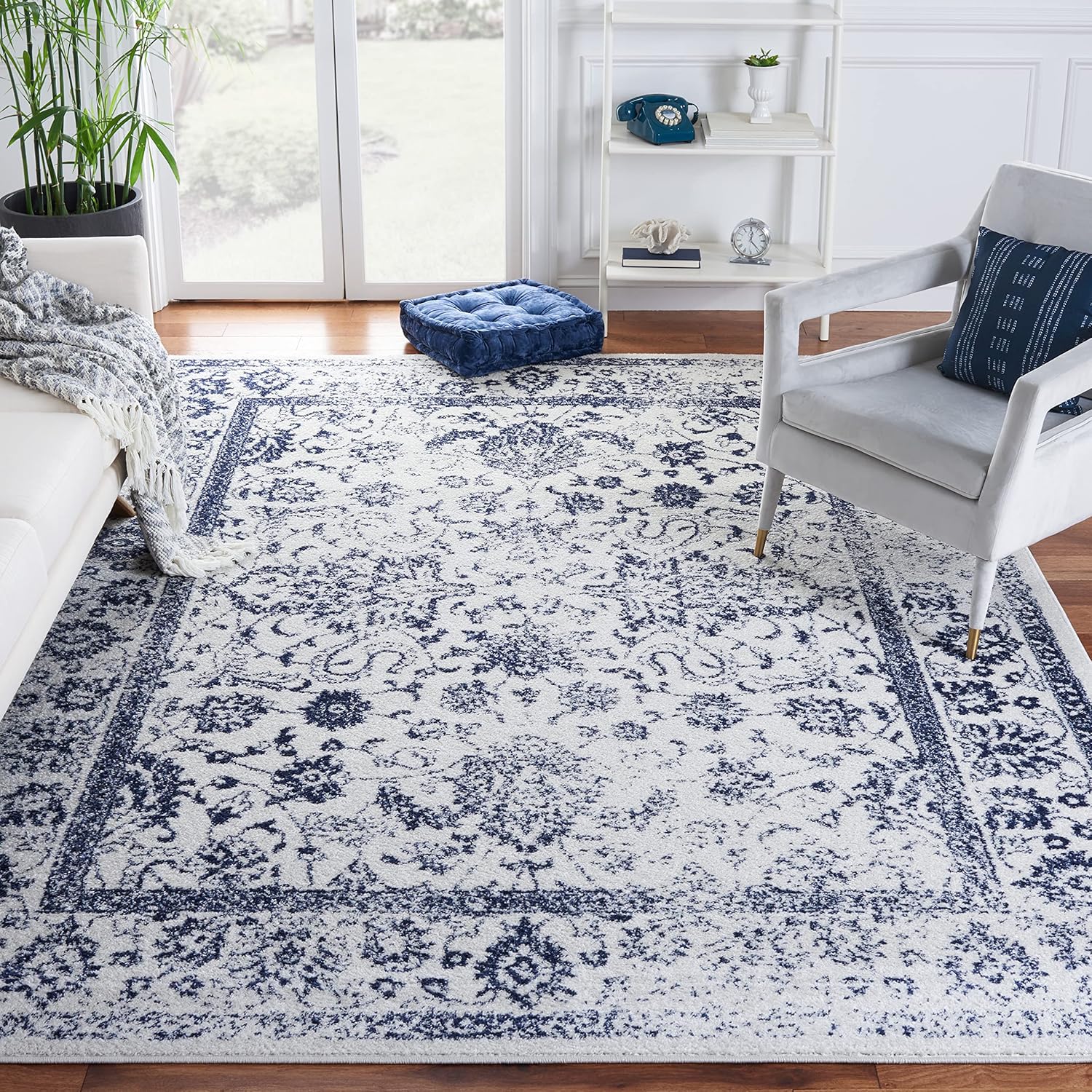 SAFAVIEH Area Rug 8x10 - Adirondack Collection - Large - Ivory & Navy, Vintage Distressed Design, Non-Shedding & Easy Cleaning, Ideal for Living Room, Bedroom, Office, Dining Space (ADR109M)
