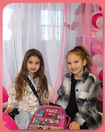 Townley Girl brand story, makeup set for kids, kids cosmetics, kids friendly makeup, non toxic makeu