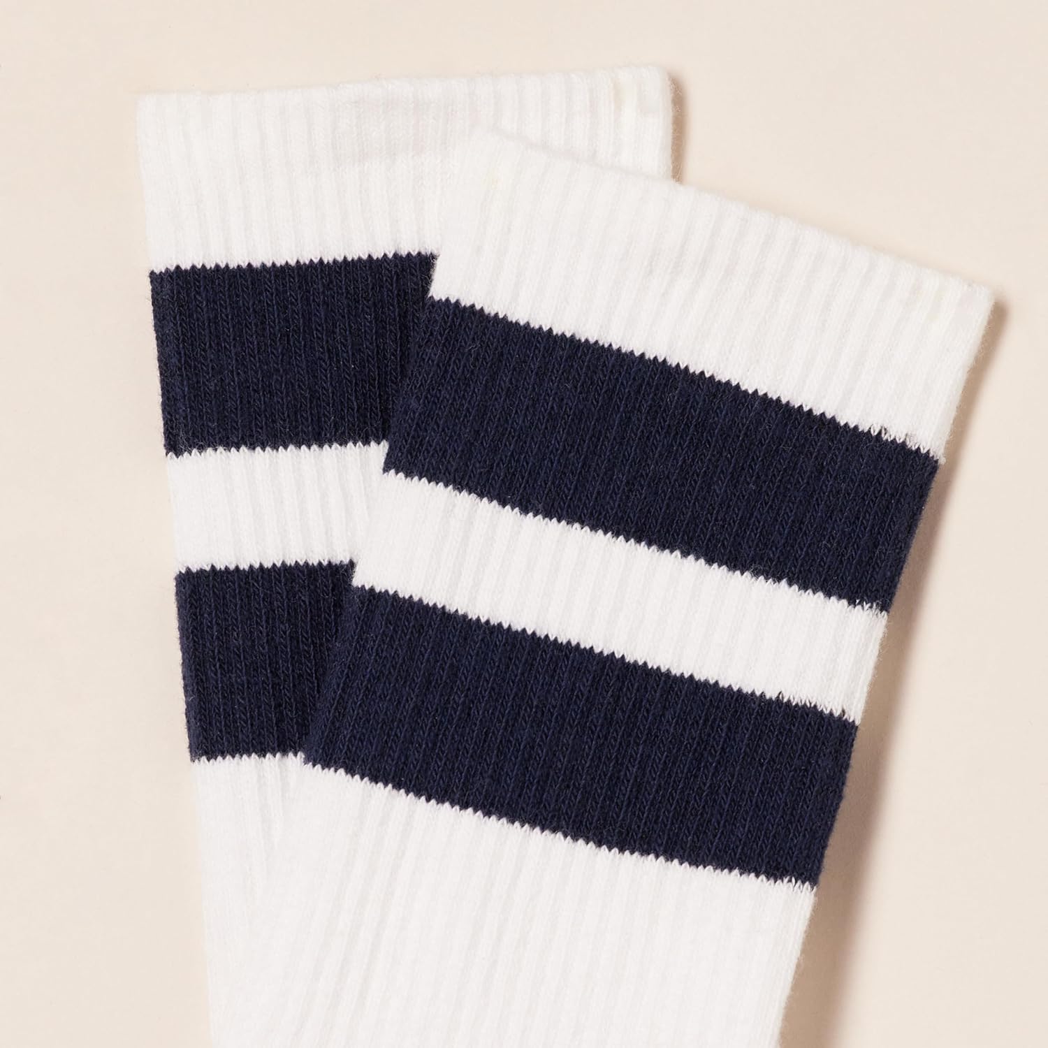 Amazon Essentials Men's Retro Stripe Crew Sock, 8 Pairs - Image 3